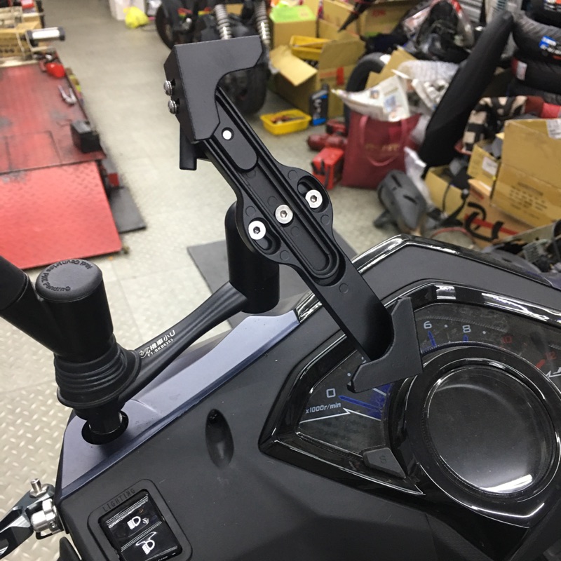 方天戟手機架紅色黑色藍色白色手機車架機車小u Jet S Sr 勁戰drg 雷霆rcs Z1 蝦皮購物