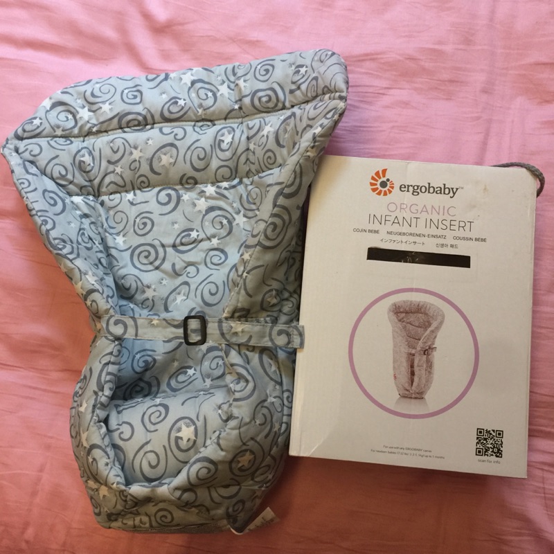 Ergobaby 背帶 心型墊 全新 外貿原單款 心型枕 寶寶 嬰兒 背巾 僅拆開檢查