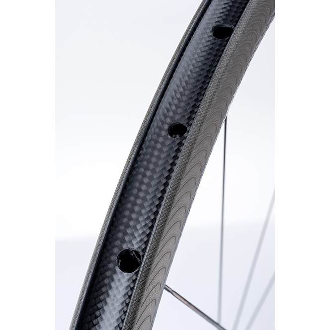 zipp 202 nsw clincher