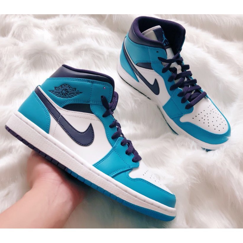 aj1 hornets