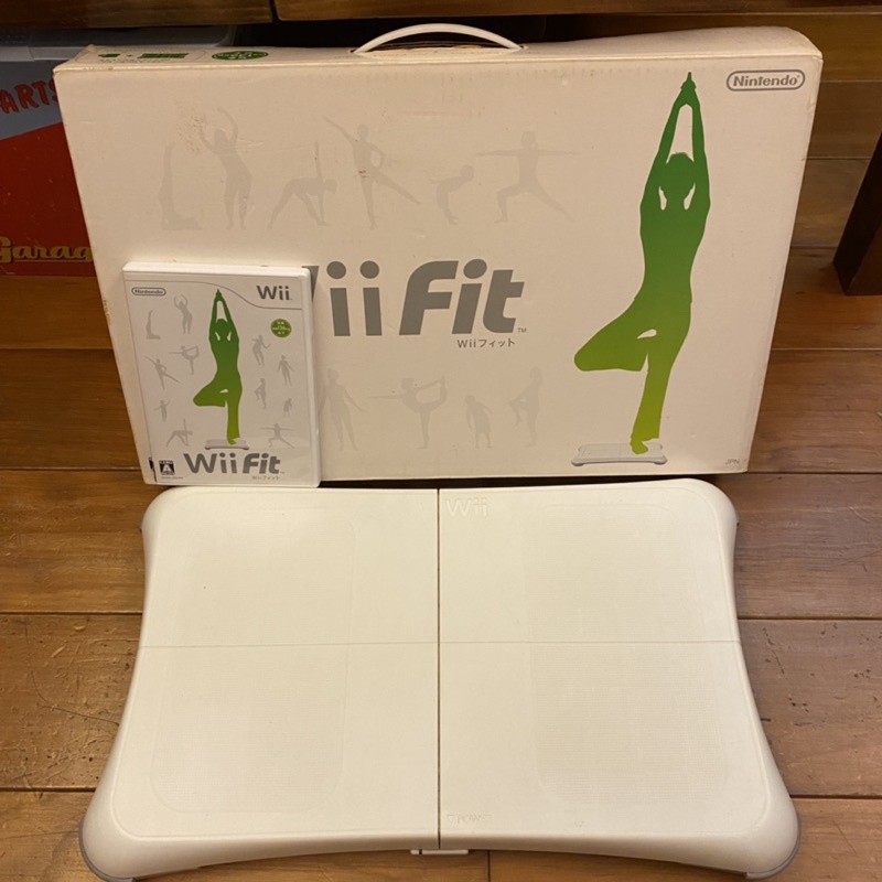 任天堂日本原廠wii fit平衡板附日版wii fit plus光碟（二手）