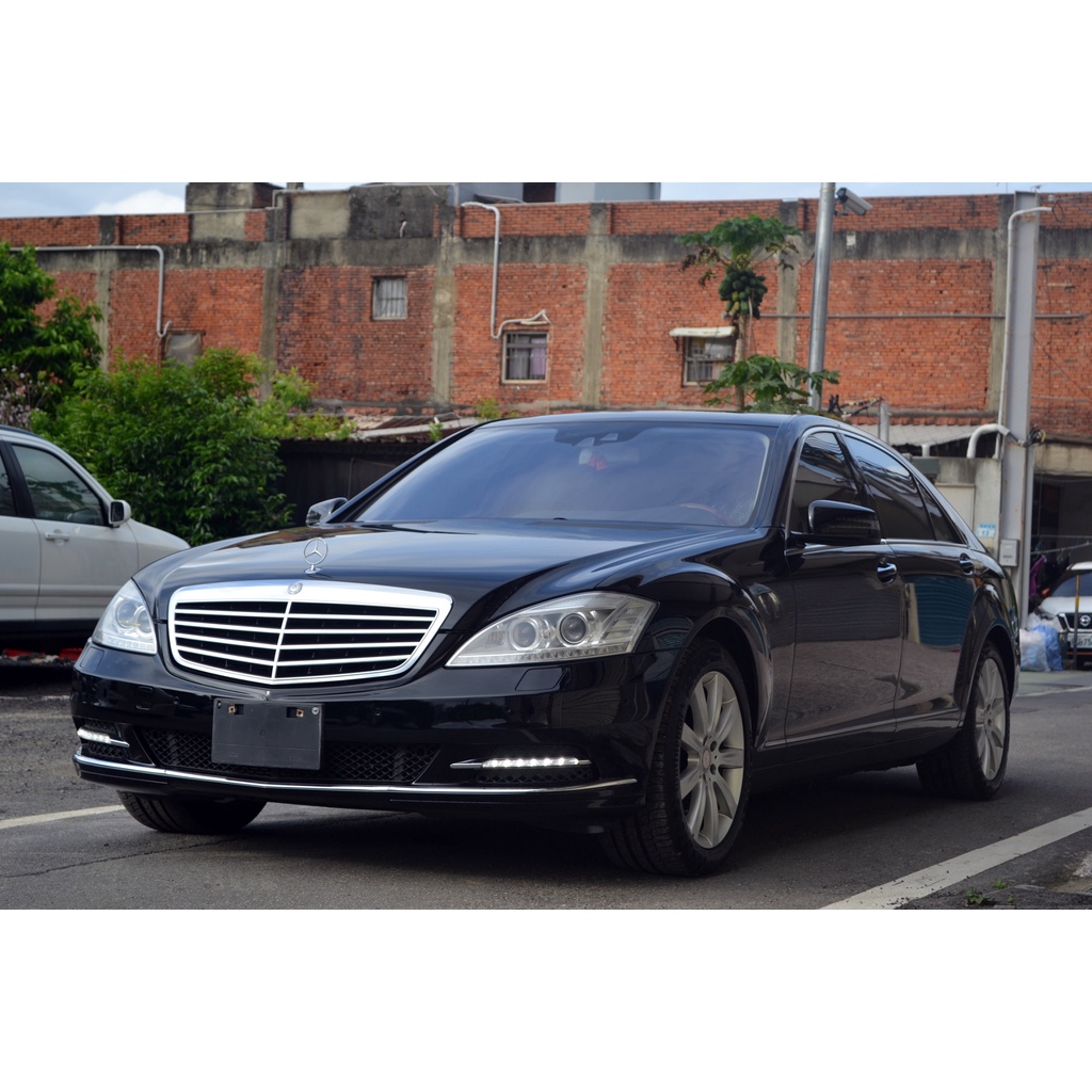 2010 Benz 總代理 成功沉穩代表車 s500