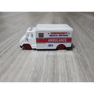 絕版 MAISTO AMBULANCE 救護車 模型車