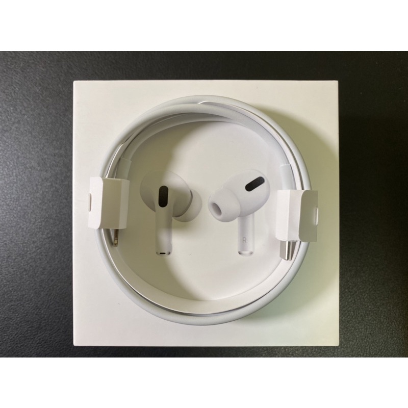 ［全新］原廠 Apple USB-C 對 Lightning 連接線 (1 公尺) 充電線