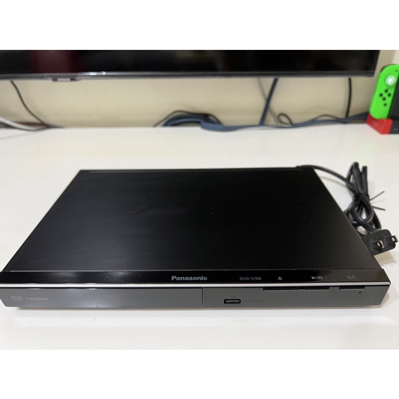 《二手》PANASONIC DVD /CD 放影機 DVD-S700