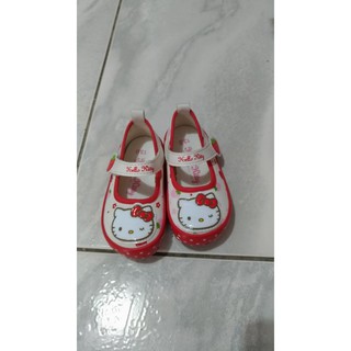 【Hello Kitty】草莓系列 舒適減壓抗菌防臭防滑娃娃童鞋(13cm)