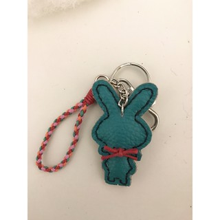 💕💕☆Y.C.☆Shop 手工牛皮 鑰匙圈 吊飾 字母 客製化設計 兔兔🐰