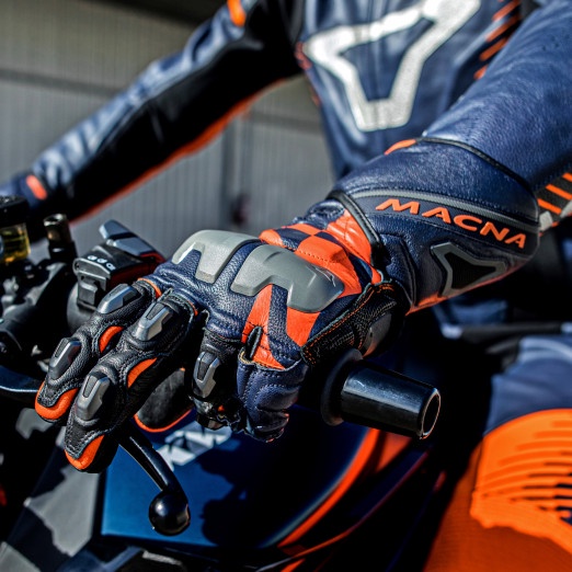⚠YB騎士補給⚠ MACNA PowerTrack #135 黑橘藍 頂級 長手套 2022 競技 全皮革 2KP 荷蘭