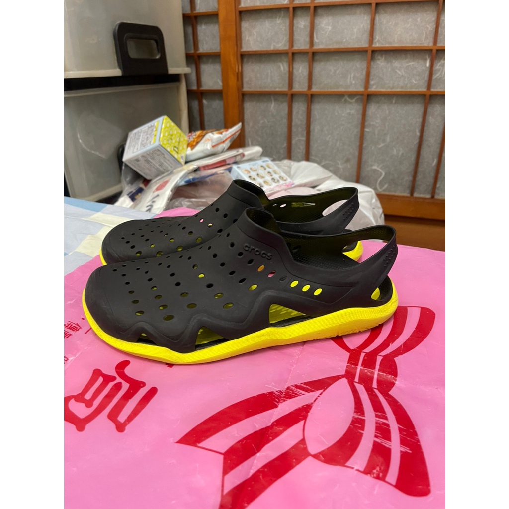 「 二手鞋 」 Crocs 男版休閒鞋 M7（黑）101