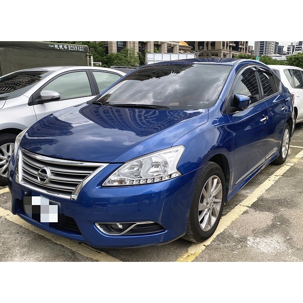 2015 NISSAN SENTRA 藍色 免鑰匙 僅跑3萬 車況極新!