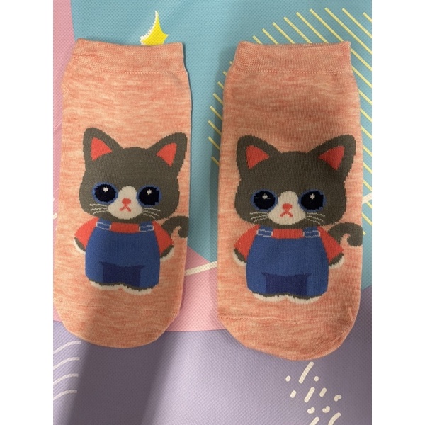 襪子-短襪（貓貓、小小兵、公主、漢堡、pizza)