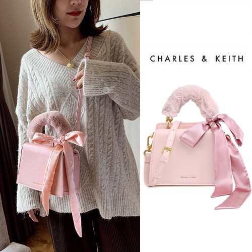 CHARLES & KEITH 小CK包 小粉盒 手提包 單肩包 毛絨小包 肩帶包 翻蓋包女 小CK2-50270223