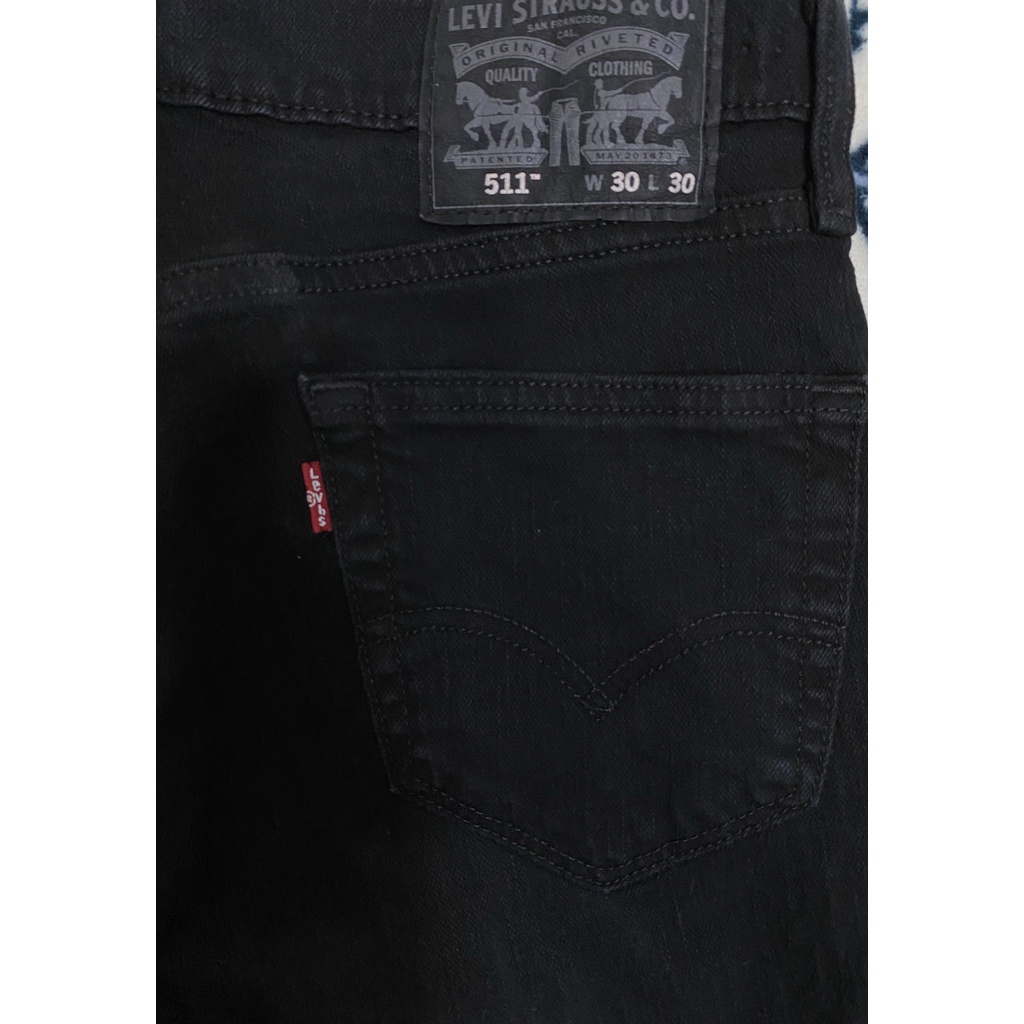 近全新正品Levis 511(W30)黑色仿舊彈性直筒牛仔褲