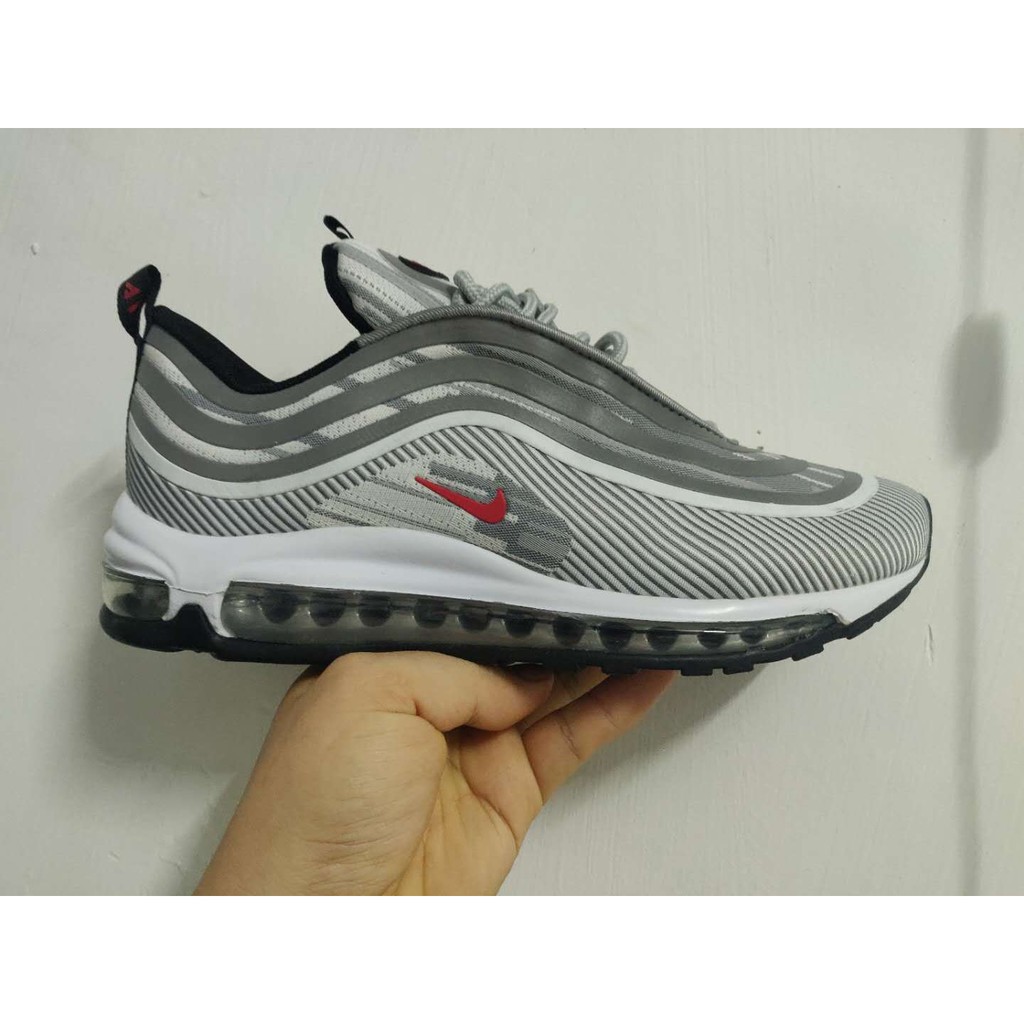 vapormax 97 x undefeated