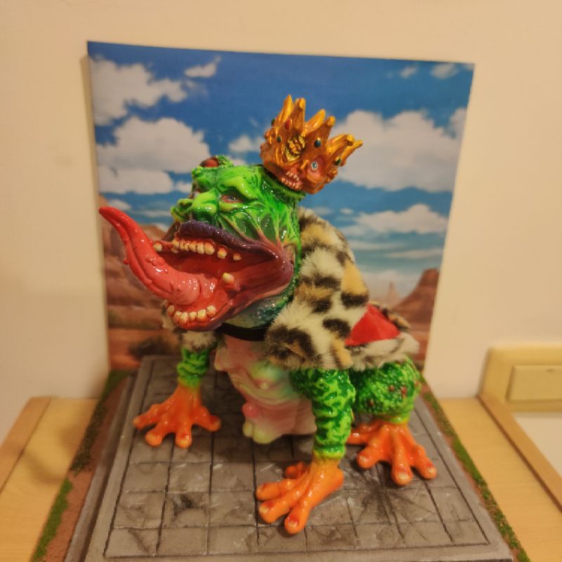 「妖獸都市」twistkaiju 青蛙王子 設計師玩具 kaijutan mvh diemouse sofubi  參考