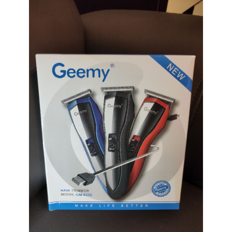 Geemy6258充電理髮器(全套禮盒)，限時3天，破盤低賣$399元/組