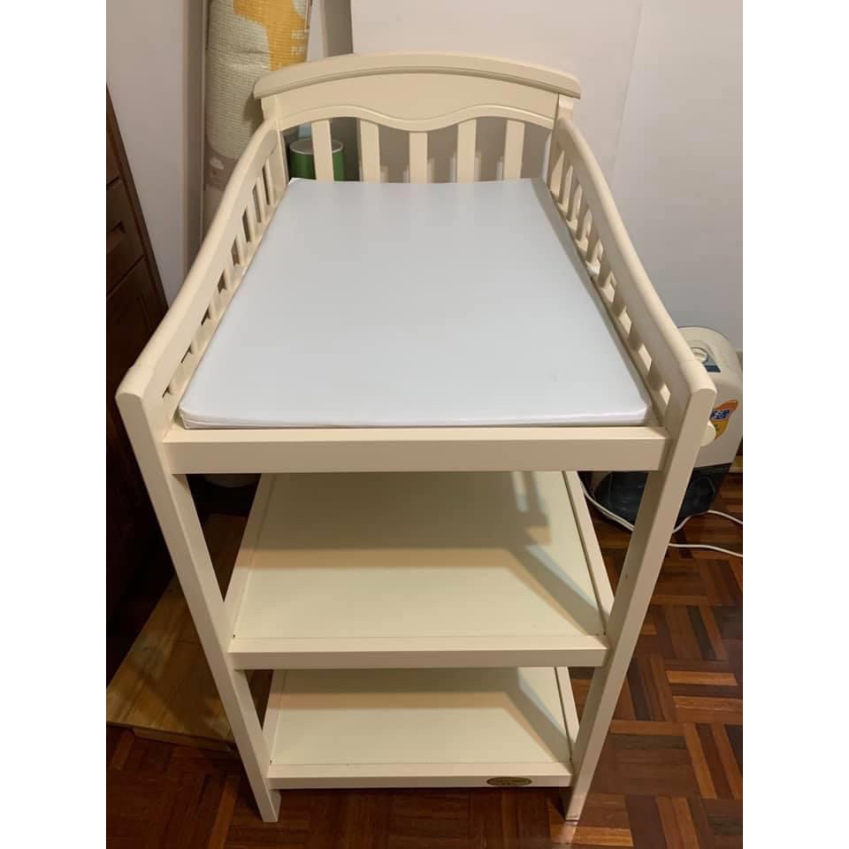 二手 童心 原木三層尿布台 白色