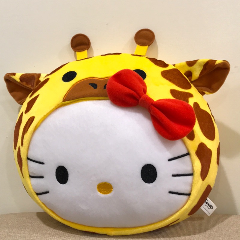 2018麥當勞hello Kitty 聯名可愛叢林萌獸抱枕限量長頸鹿裝抱枕凱蒂貓抱枕 蝦皮購物
