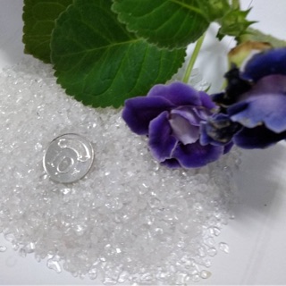 AAA+頂級天然巴西白水晶柱白水晶碎石～白水晶消磁石、顆顆完整原礦打磨，晶體透亮如冰晶，每100公克～優惠價$188元！