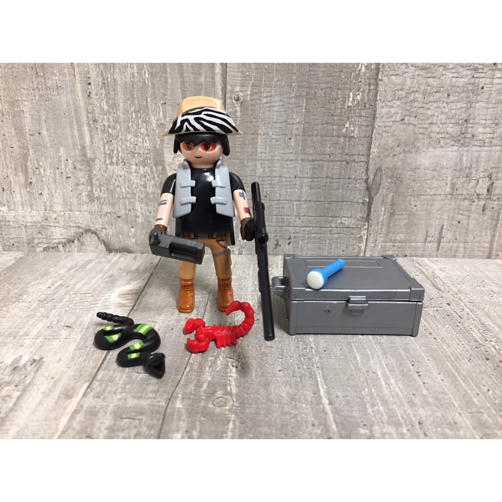 Playmobil 摩比 德國 人偶 探險家 冒險家 蛇 槍