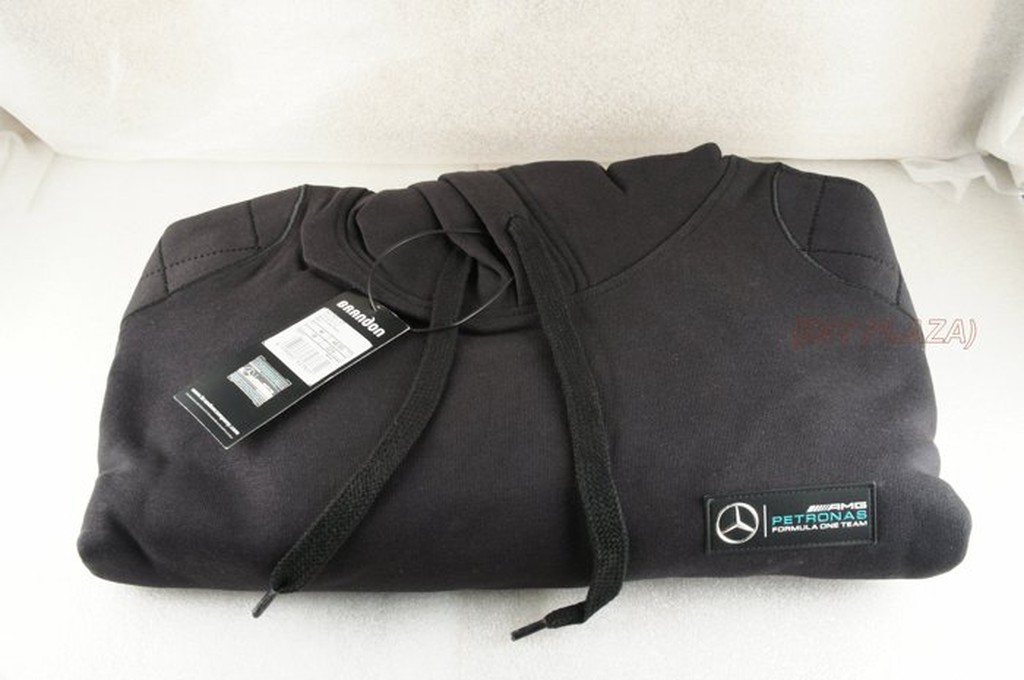 【DIY PLAZA】Mercedes AMG F1 Team 車隊官方 連帽T-SHIRT (帽T) 黑色 M號 L號