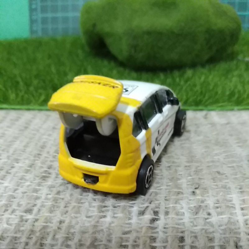 老玩具車honda Freed 廠車合金迴力車約6公分 蝦皮購物