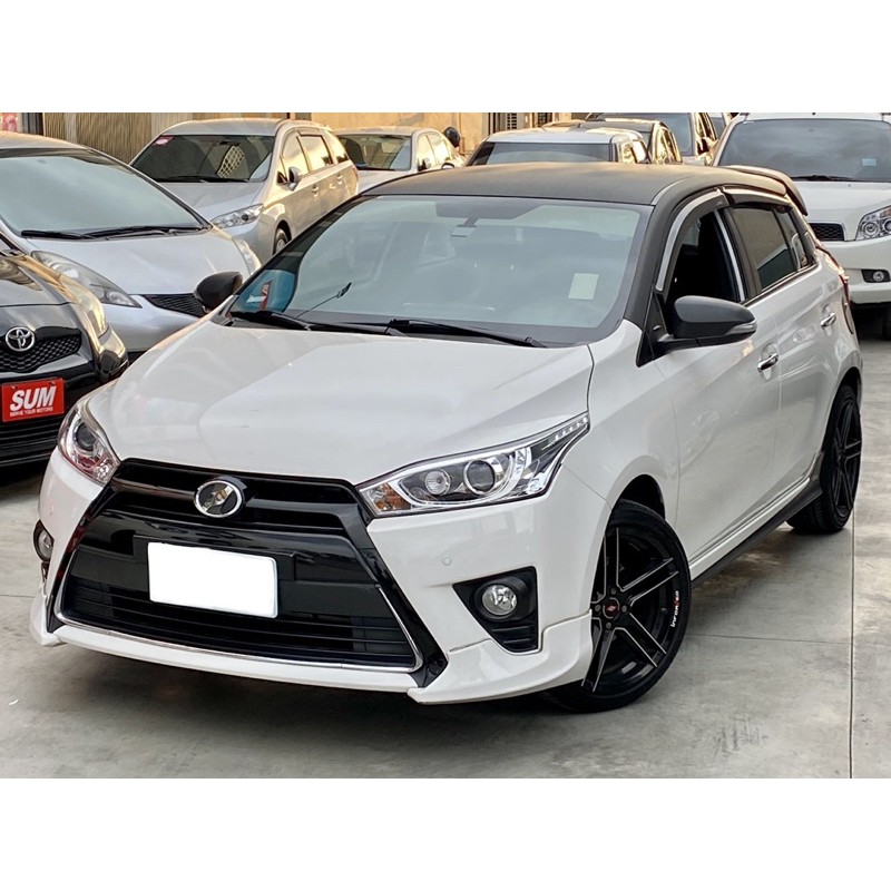 小程の二手車庫 17年式toyota Yaris 1 5 S豪華版市場稀有缺貨車款 蝦皮購物