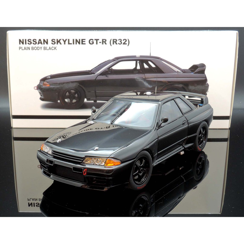 【M.A.S.H】現貨特價  Autoart 1/18 Nissan GT-R R32 plain body black