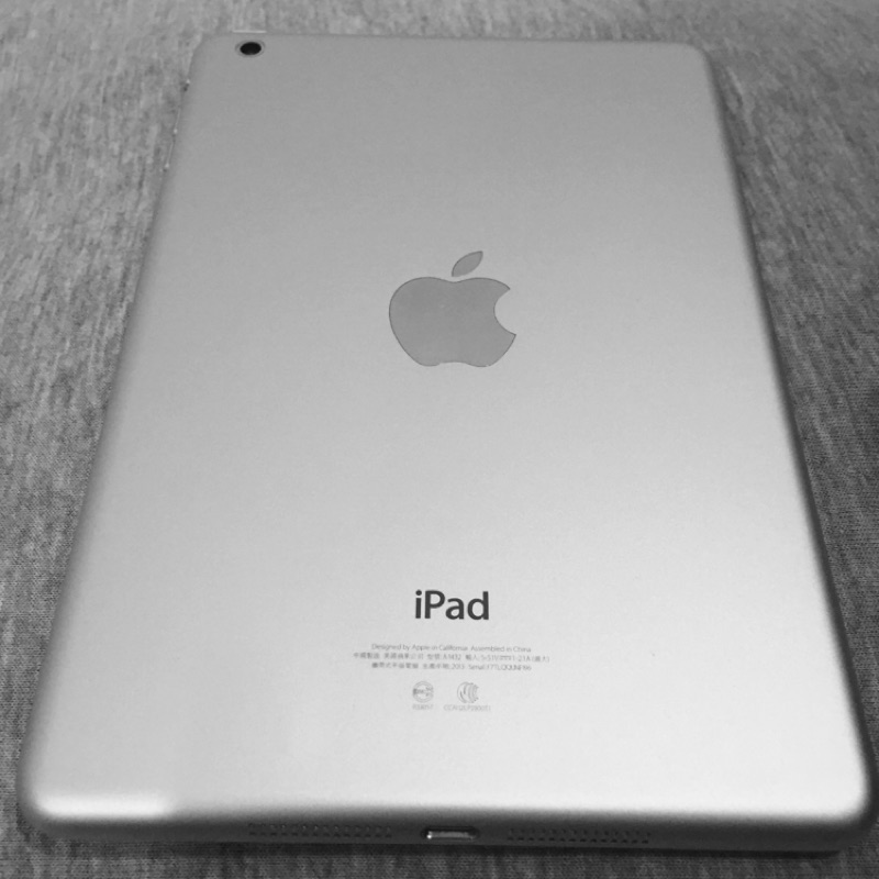【附全新配件】 iPad mini 1代 銀色 16G wifi