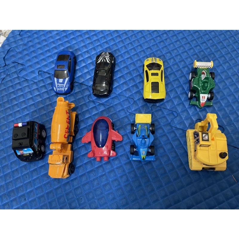 二手 7成新 小汽車模型玩具 一共9台 一起賣 跑車 汽車 挖土機 水泥車 警車 計程車