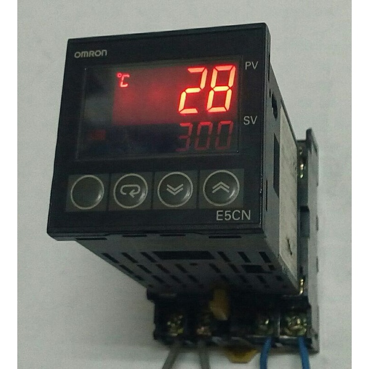 🌞二手現貨保固 OMRON歐姆龍 E5CN-R1TU 100-240VAC 11PIN 數位 溫控器 E5CN-RTU
