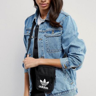 S.G Adidas Originals TREFOIL BAG 黑白 側背包 小包 三葉草 腰包 BK6730