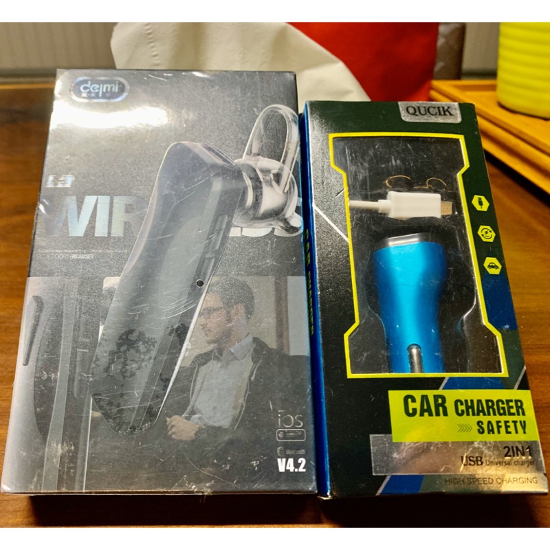 商務藍芽耳機+車用1對2 Usb 充電頭。可換物