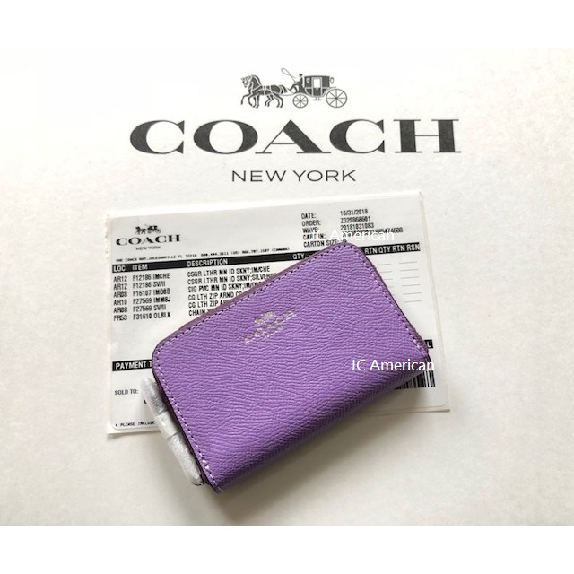 【美國JC】COACH 27569 新款馬車系列 紫色 防刮皮革 零錢包/卡片包 ~ 現貨在台