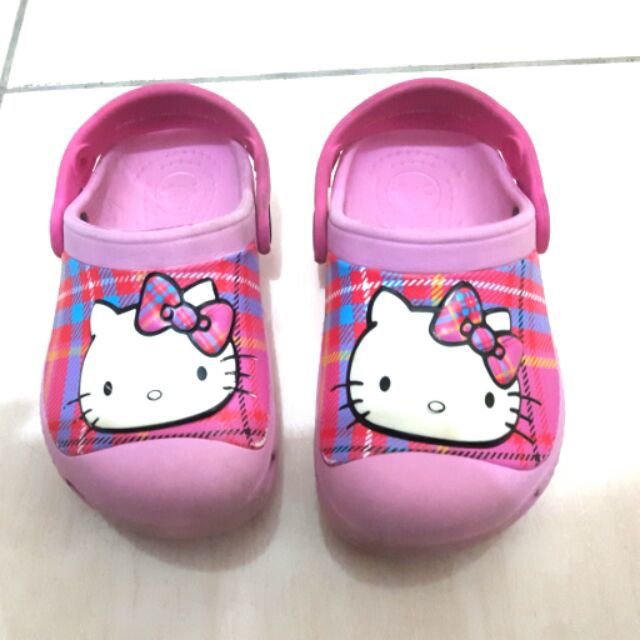 crocs c8