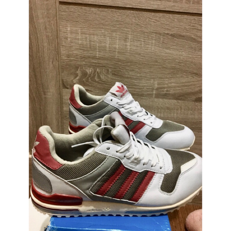 全新(出清)降ADIDAS ZX700系列 B24835 復古跑鞋 US10 (134usd)