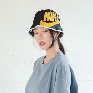 NIKE NSW BUCKET HAT 黑黃 大LOGO 立體縫線 白邊 復古 漁夫帽【DH2077-010】