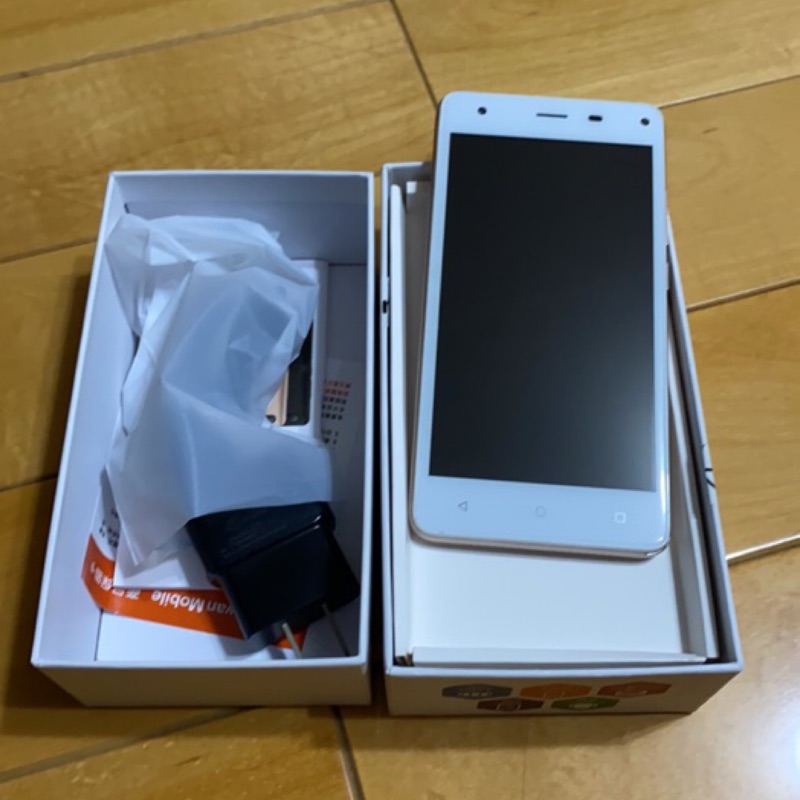 現貨twm Amazing A32 四核心智慧型手機空機智慧型手機 蝦皮購物