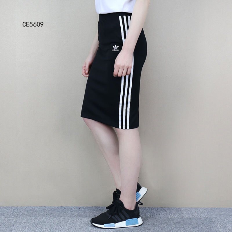adidas Originals 愛迪達 三葉草 黑白 黑色 三條 ce5609 黑色 短裙 及膝裙