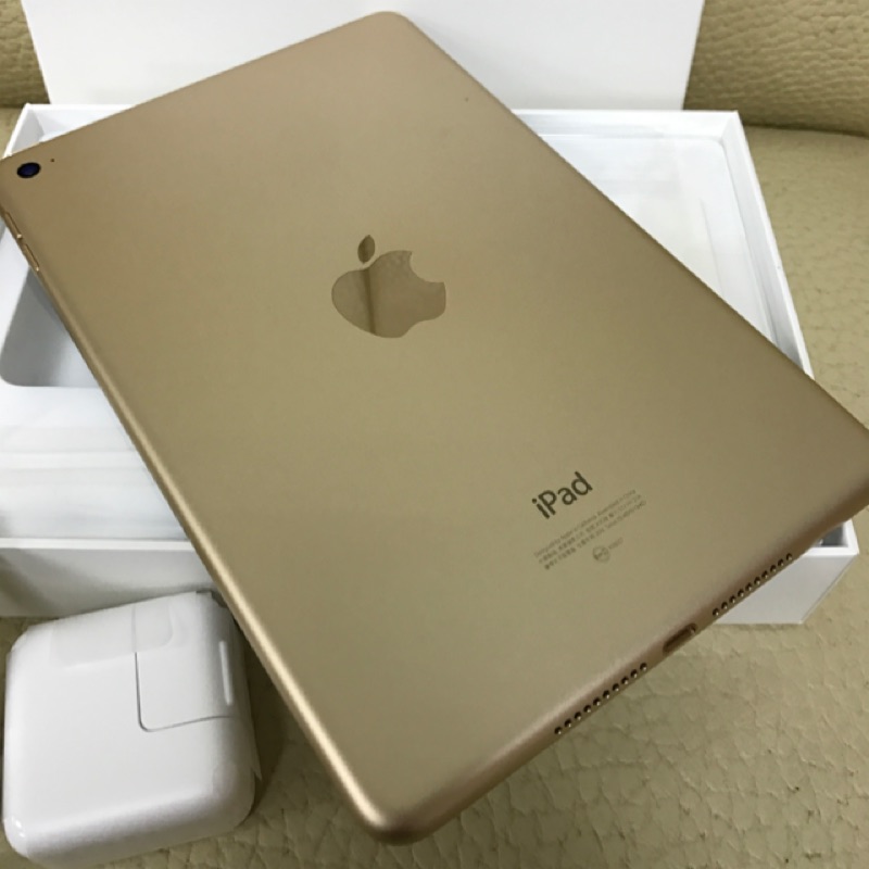自售九成新 金色iPad mini 4 wifi版 16G
