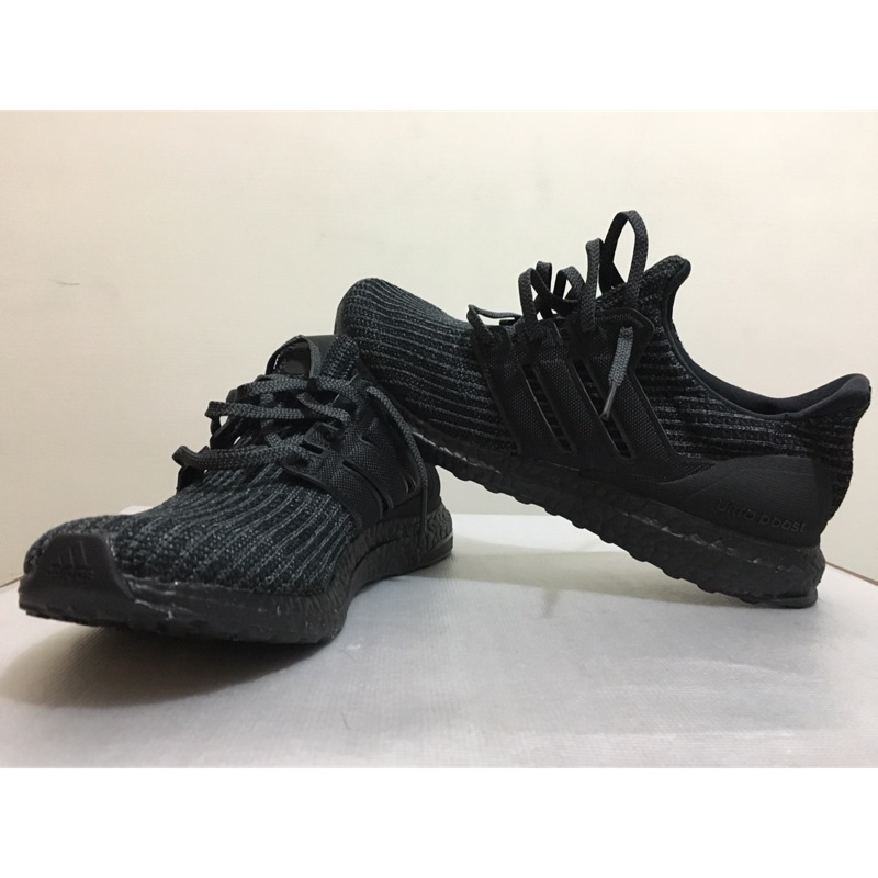 adidas ultra boost triple black
