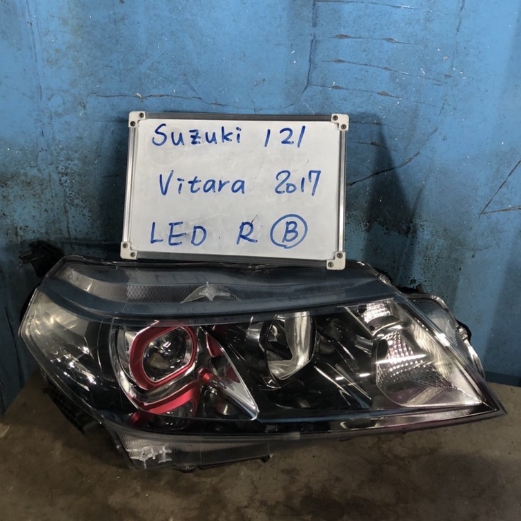 SUZ121 鈴木VITARA 2017年LED右大燈(紅) 原廠二手空件(B)小瑕疵不影響安裝使用