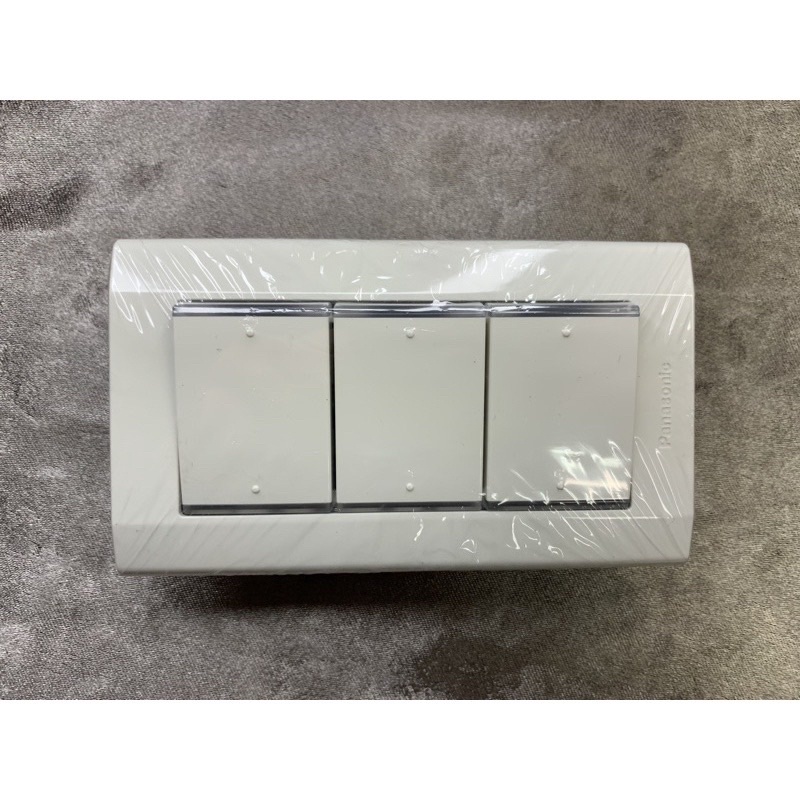 Panasonic WTDFP 5352K  埋入式螢光開關 C  250元