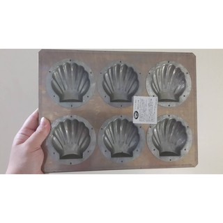 現貨免等待gwgwbella~*烘培道具/手作烘培用品/點心製作材料/食品包裝...((日本吉田6連貝殼瑪德蓮蛋糕模)