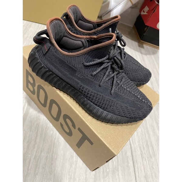 面交可議 二手近新 Adidas Yeezy Boost 350 V2 黑  鞋帶反光  黑反光  黑天使黑魂 全黑