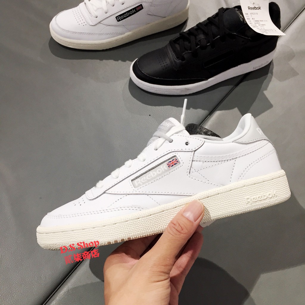 D.S) Reebok Club C 85 SU 女款白色白灰奶 