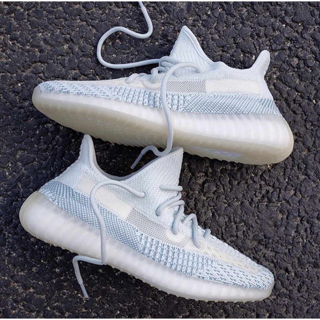 yeezy 350 v2 white cloud
