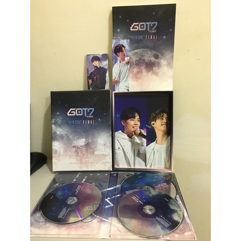 新品未開封◆ GOT7 【 FLY IN SEOUL FINAL 】韓国盤DVD GOT7 1ST CONCERT FLY IN SEOUL FINAL DVD - Kpop USA