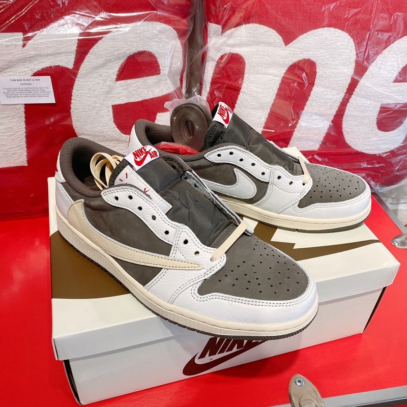 全新現貨 Travis Scott x Jordan 1 low mocha reverse