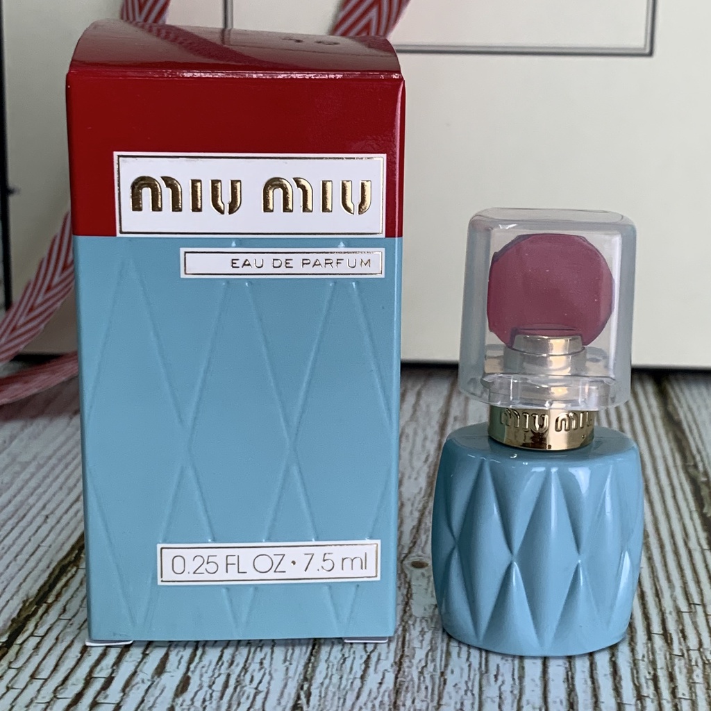 《MIU MIU》謬斯女神女性淡香精7.5ML 小香 盒裝 中文標籤 現貨
